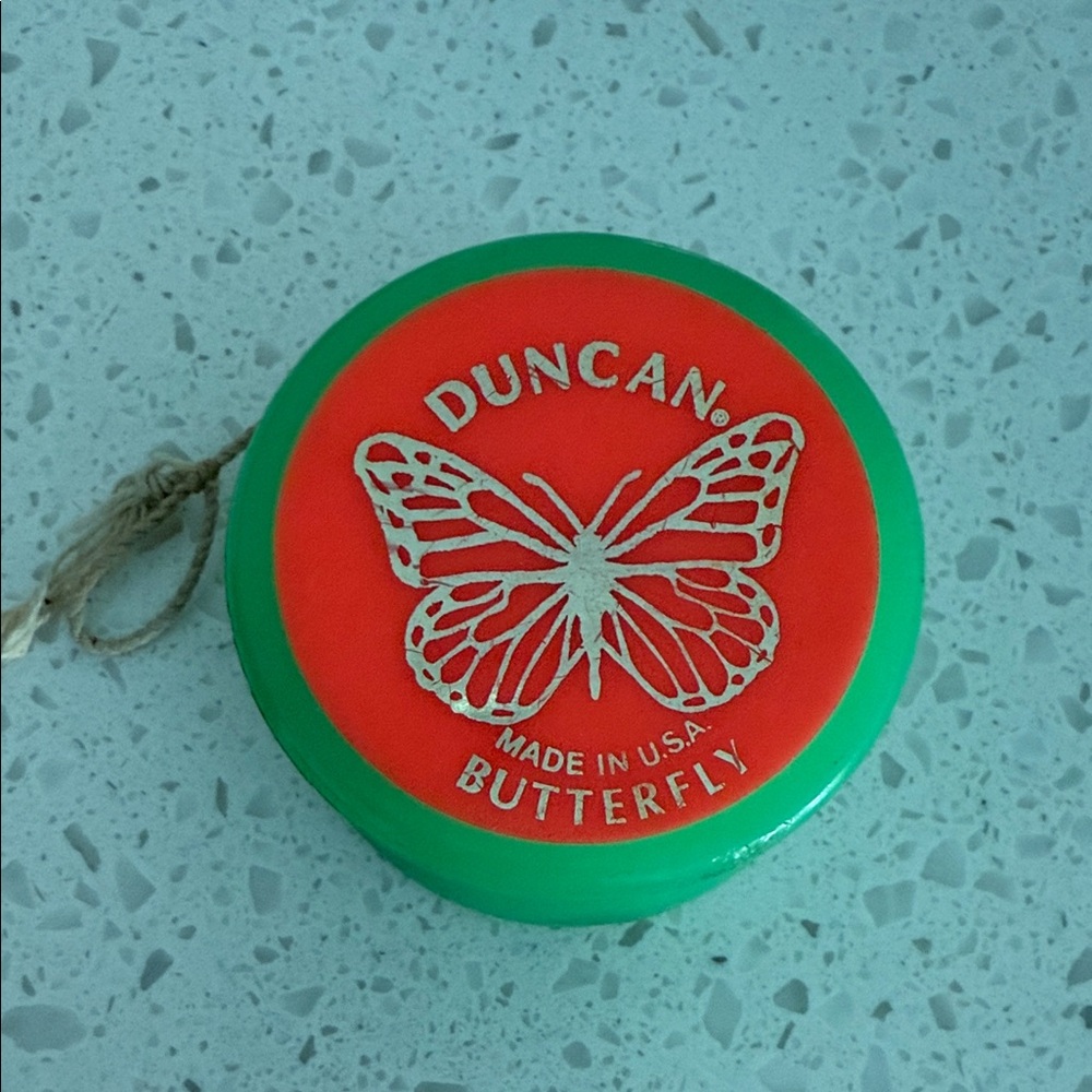 Vintage 1970s Duncan Butterfly Yo-Yo – Orange & Green – Made in U.S.A. – WORKS!